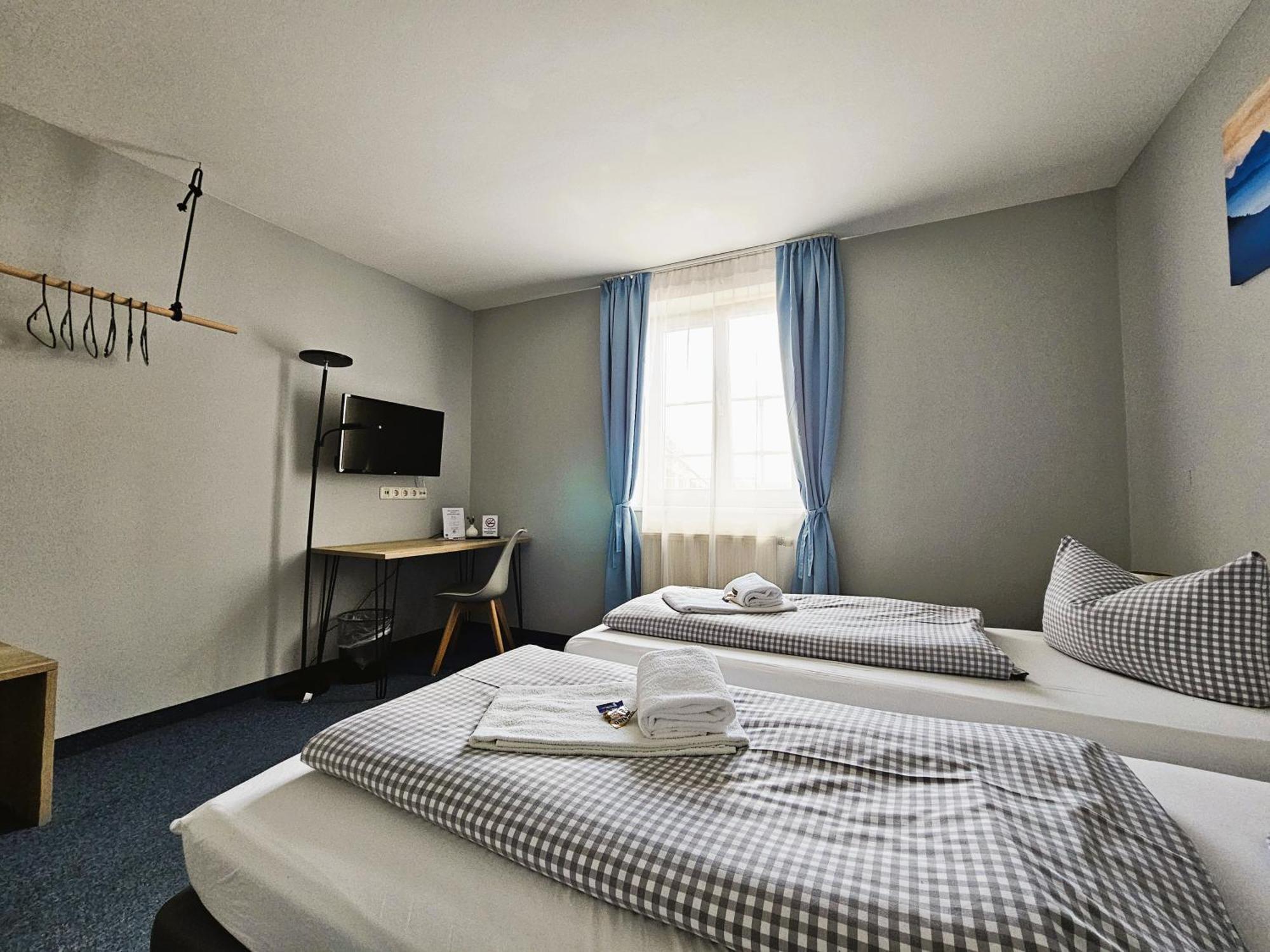 Novitel Pension Pliening - Muenchen Messe Bagian luar foto