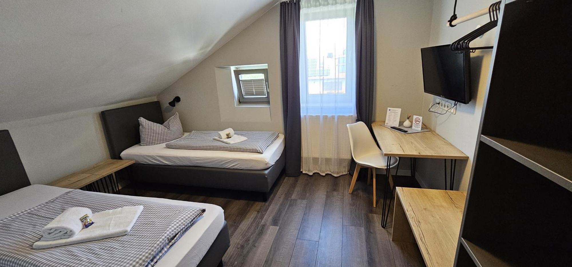Novitel Pension Pliening - Muenchen Messe Bagian luar foto