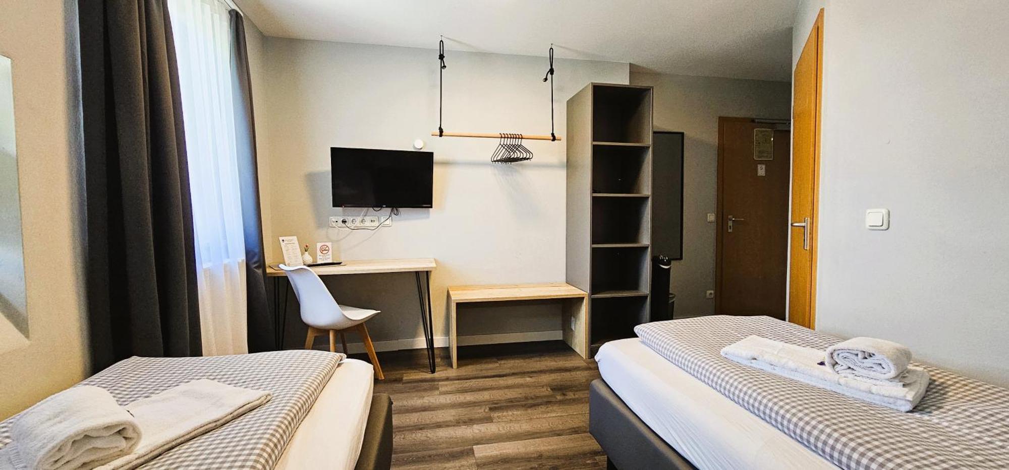 Novitel Pension Pliening - Muenchen Messe Bagian luar foto