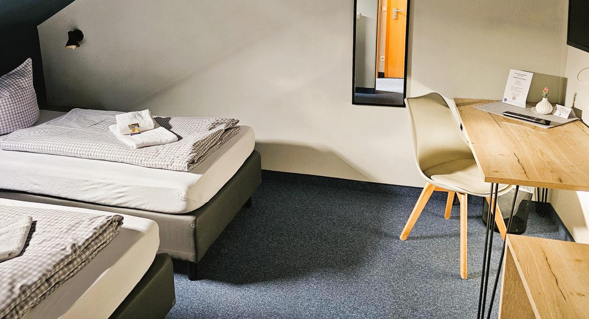 Novitel Pension Pliening - Muenchen Messe Bagian luar foto