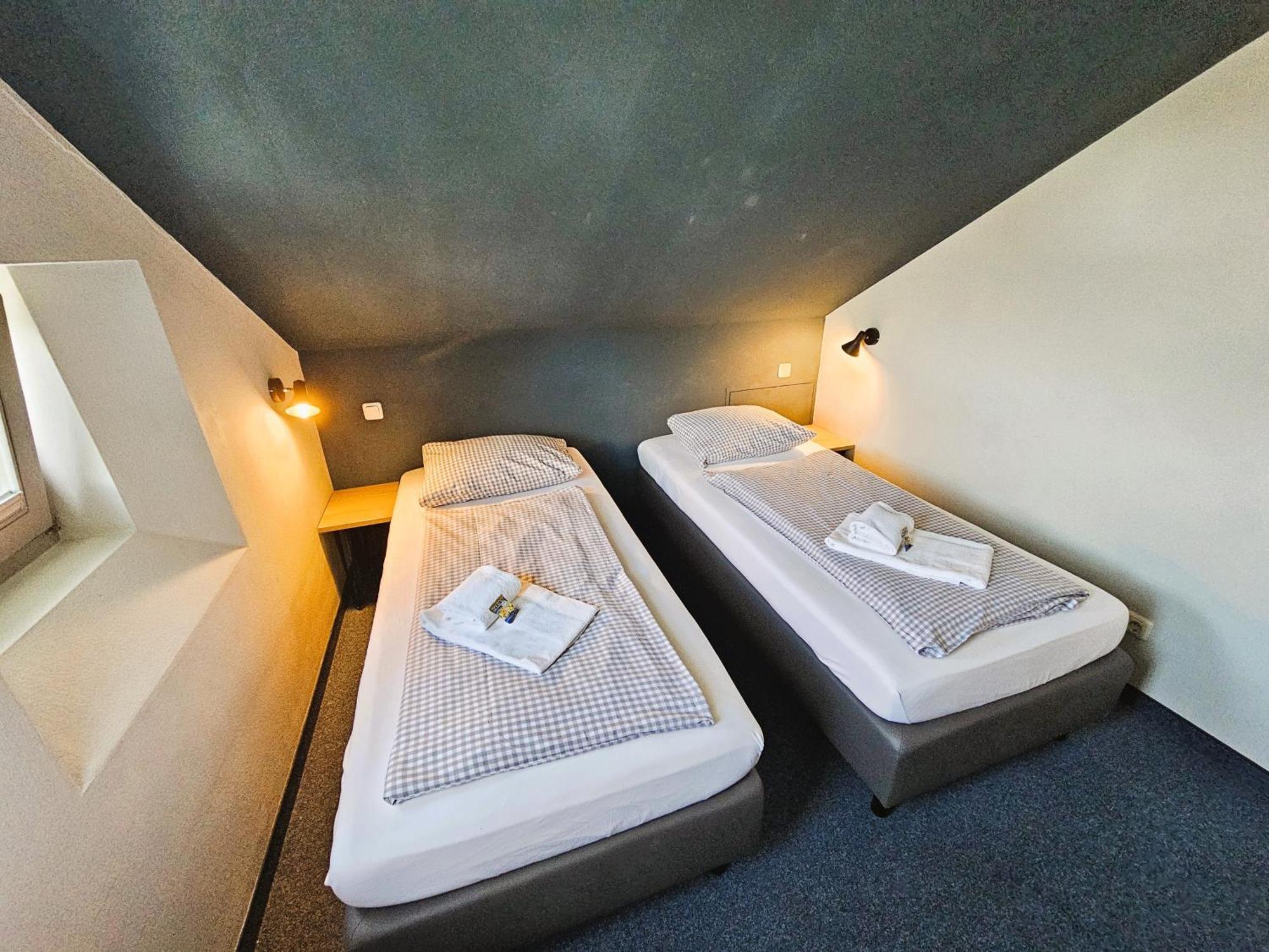 Novitel Pension Pliening - Muenchen Messe Bagian luar foto