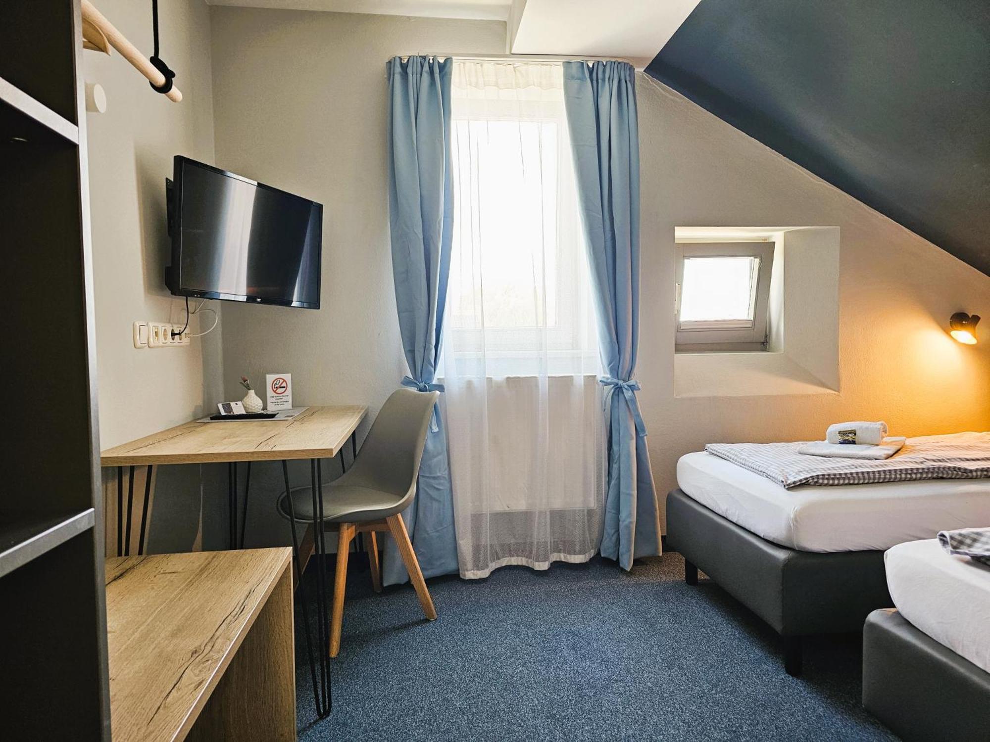 Novitel Pension Pliening - Muenchen Messe Bagian luar foto